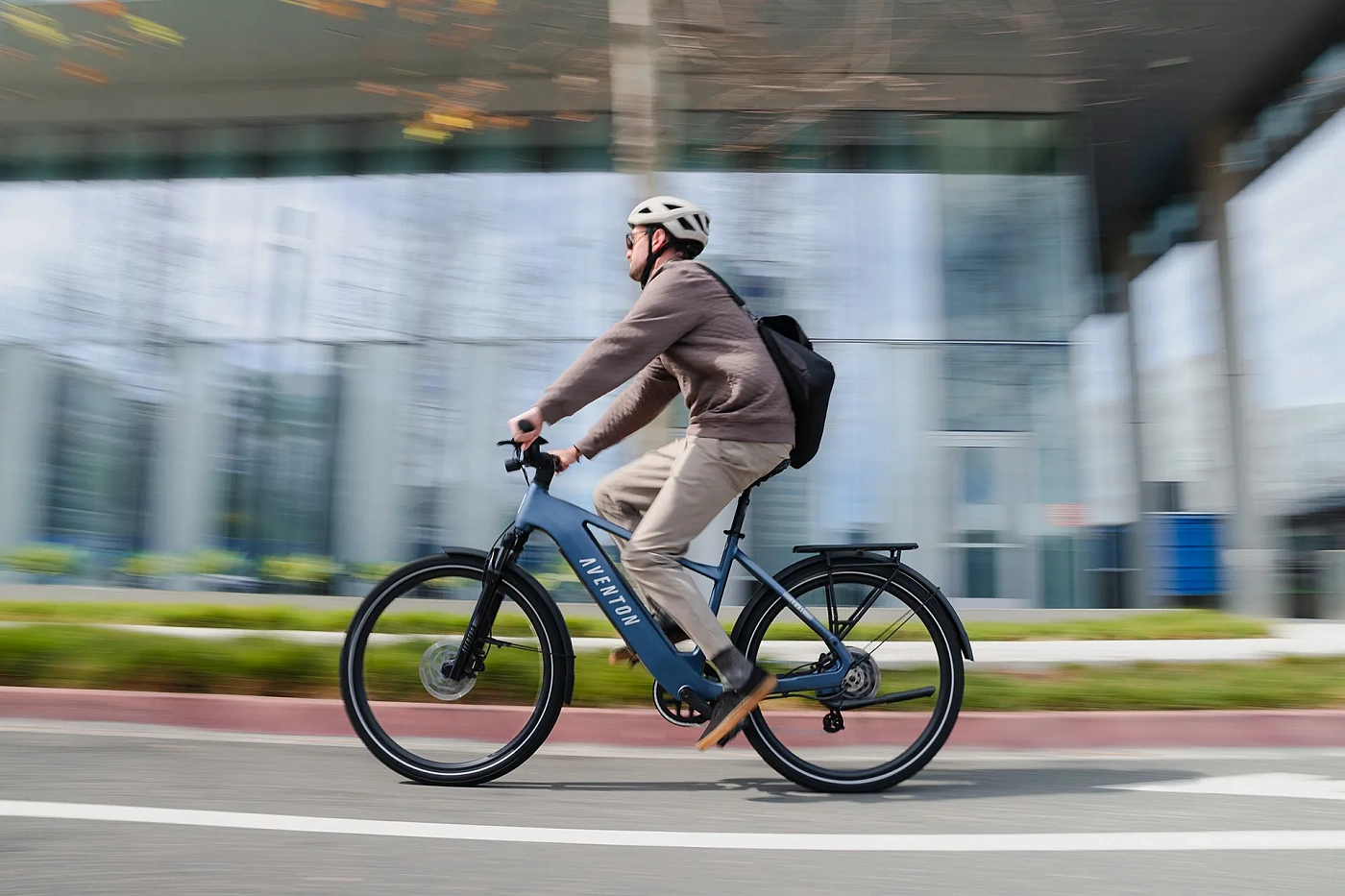 Электровелосипед Aventon Level 4 REC ST Sandstone MR